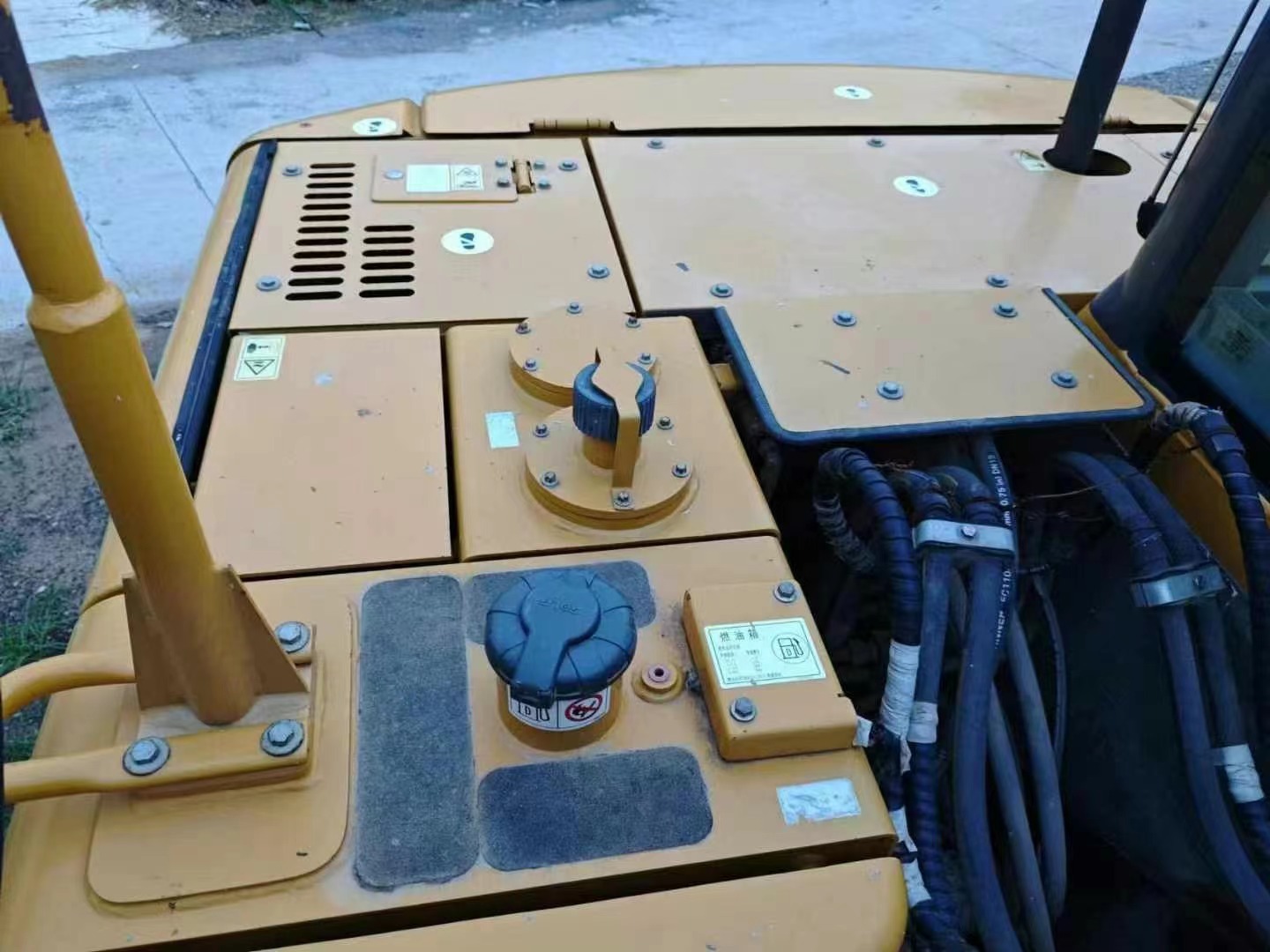 SDLG75