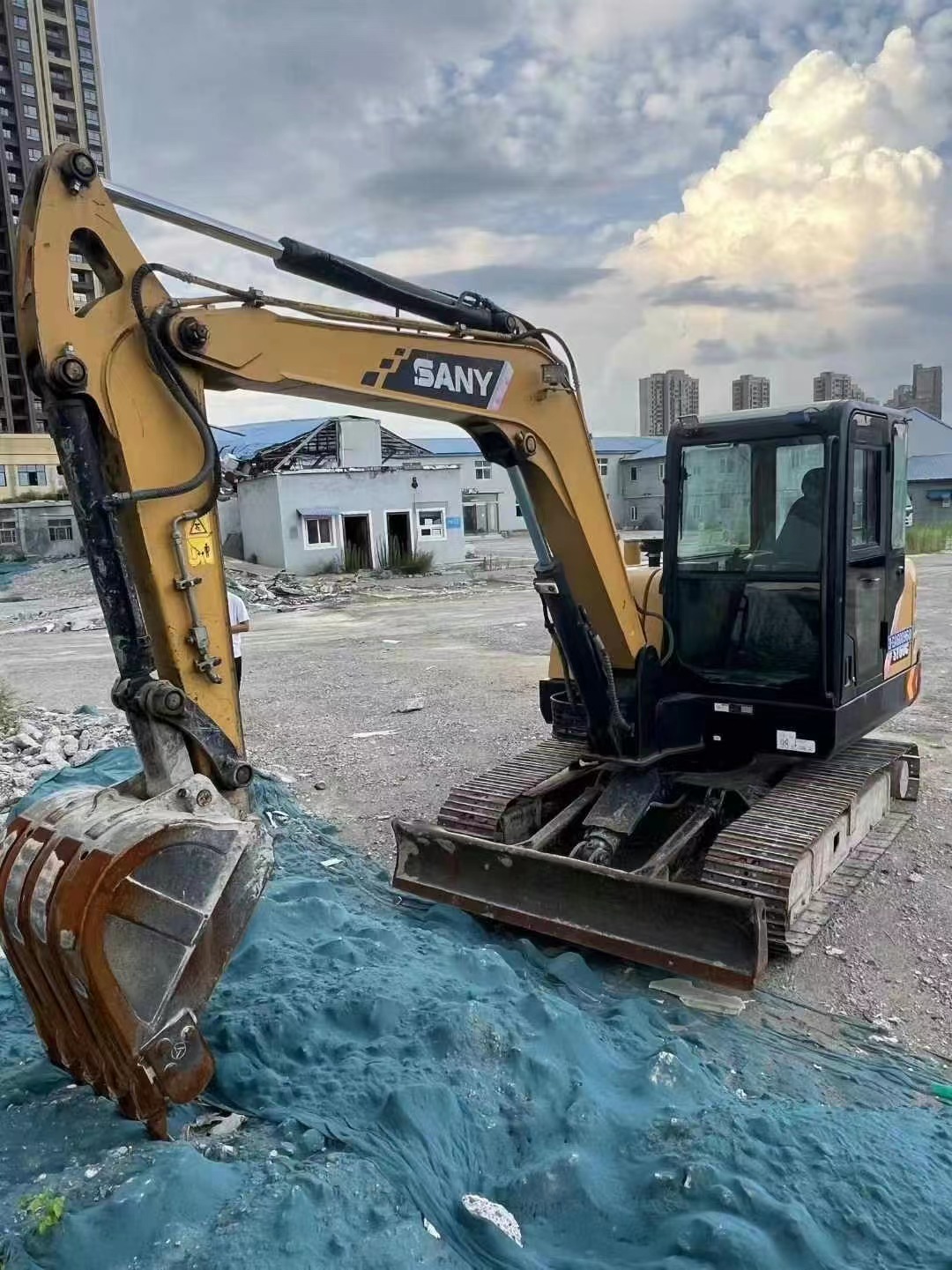 SANY60