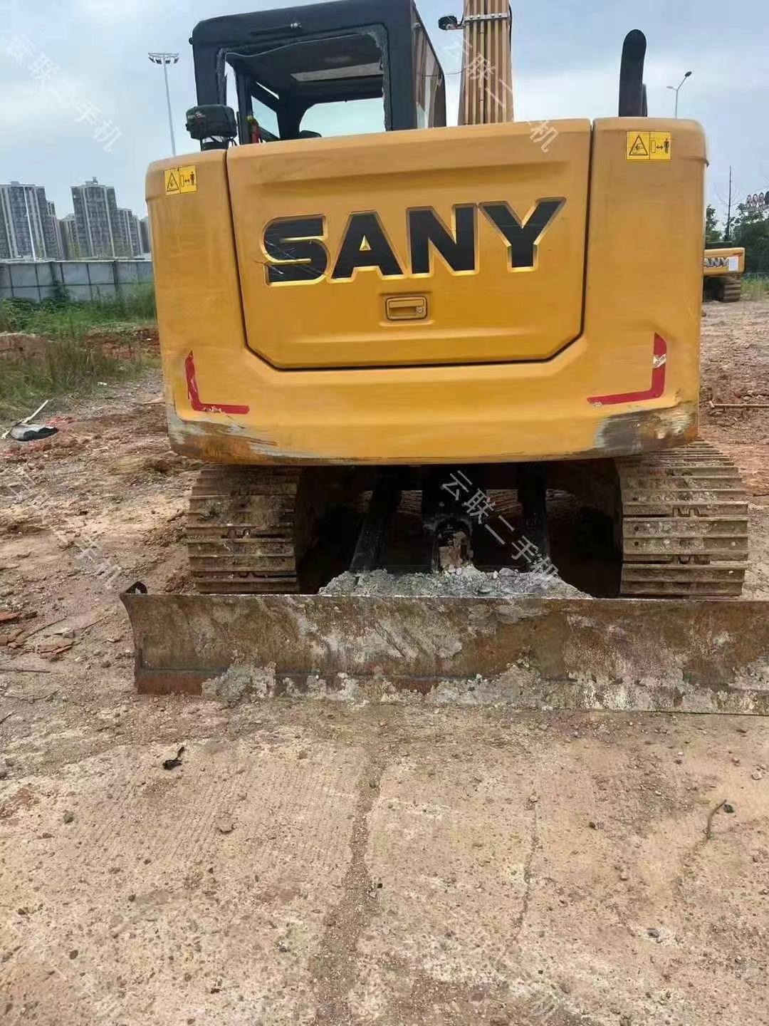 SANY75