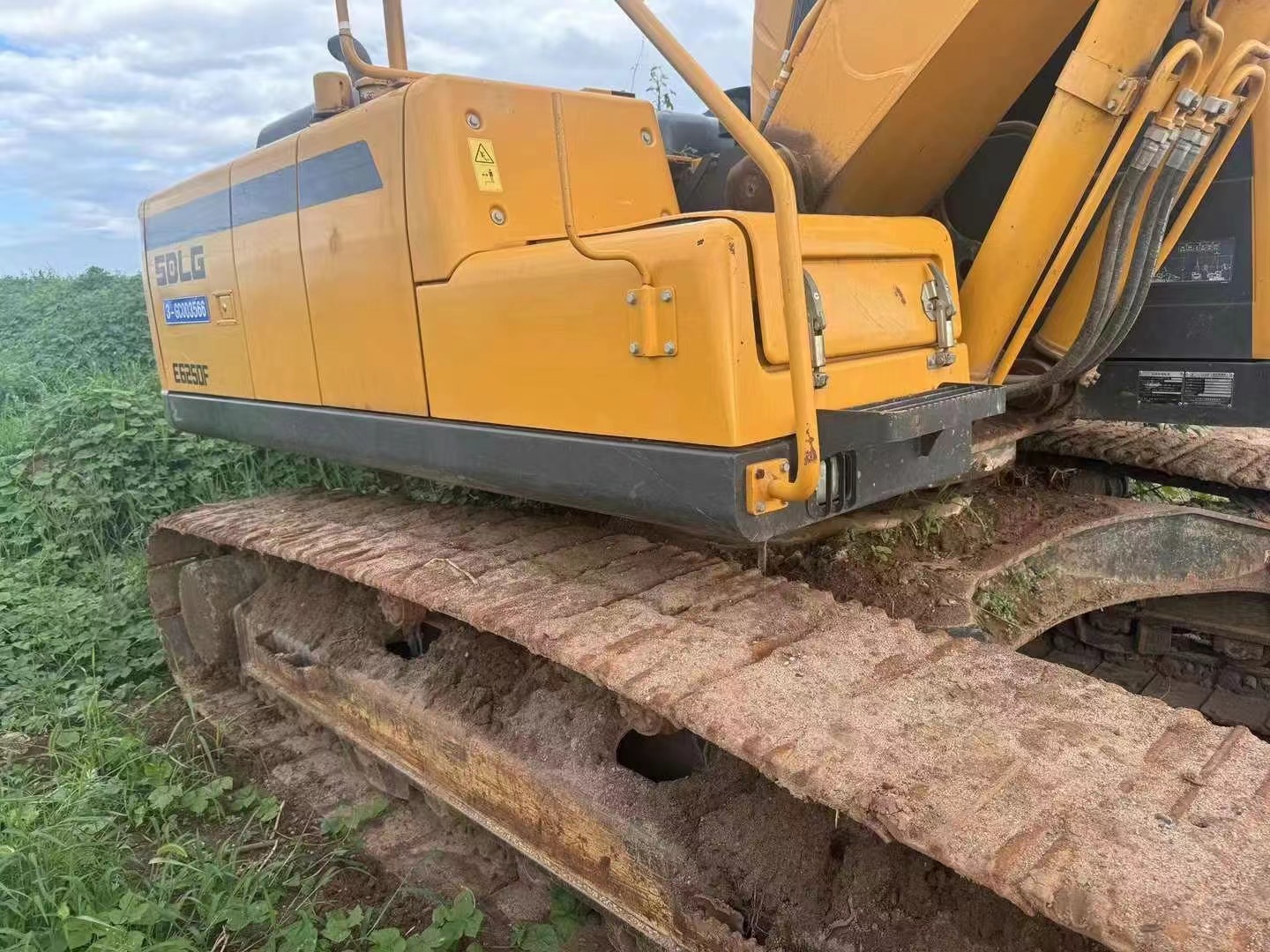 SDLG 225