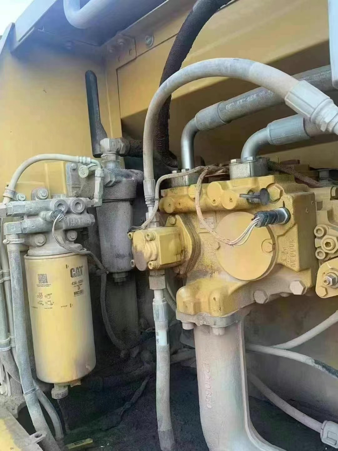 Caterpillar 326