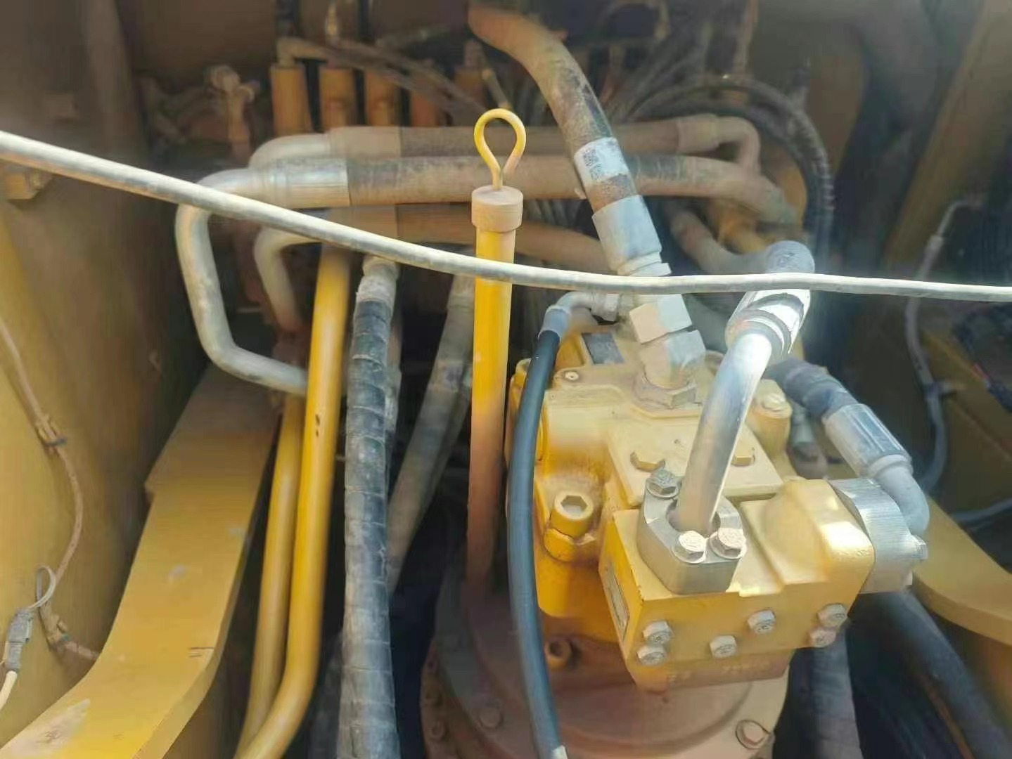 Caterpillar 326